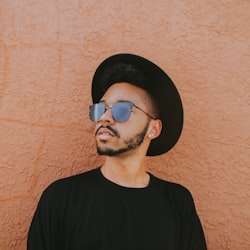 Nguyễn Anh Hùng